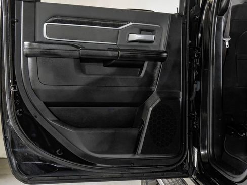 Used 2022 RAM 3500 Big Horn w/ Level A Equipment Group AWD/4WD image 35
