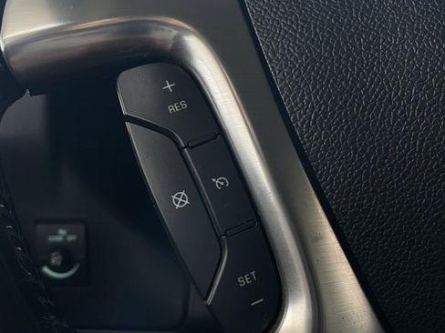 Used 2017 Chevrolet Express 3500 LT w/ LT Preferred Equipment Group image 22