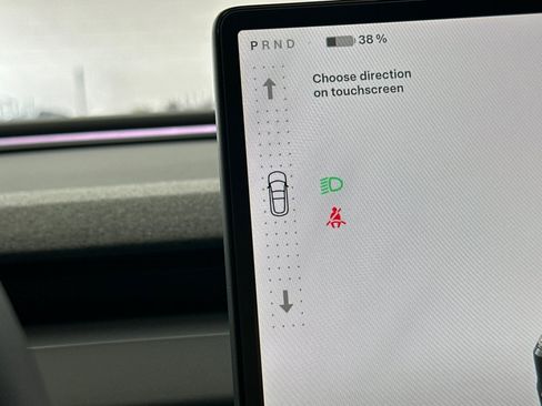 Used 2025 Tesla Model 3 Long Range RWD image 26