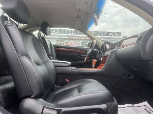 Used 2002 Lexus SC 430 Convertible image 16