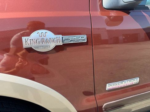 Used 2007 Ford F250 King Ranch AWD/4WD image 7