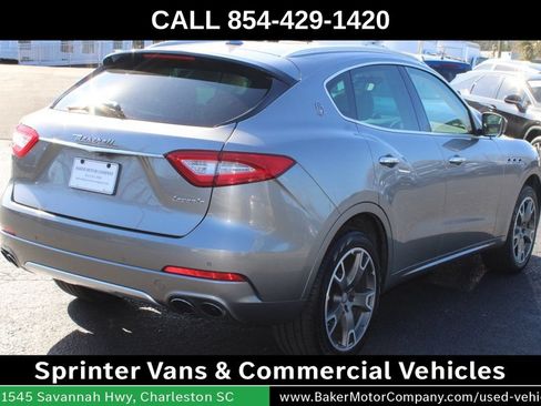 Used 2017 Maserati Levante S AWD/4WD image 9