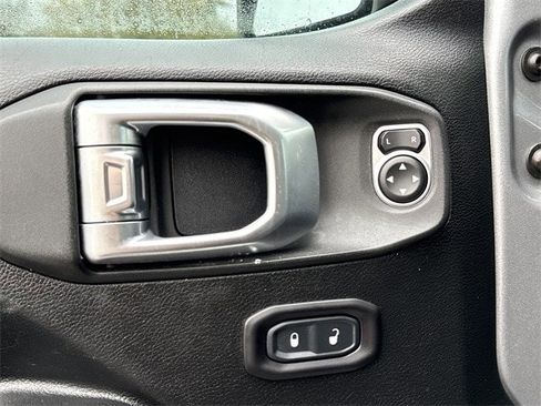 Used 2020 Jeep Wrangler Unlimited Rubicon image 22