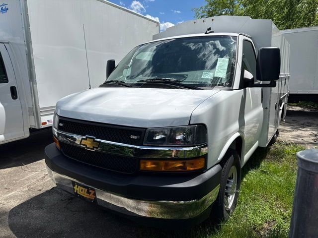 New 2025 Chevrolet Express 3500 w/ Power Convenience Package RWD image 13