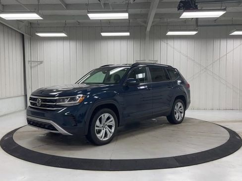 Used 2021 Volkswagen Atlas SE image 4