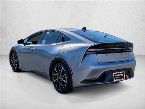 New 2026 Toyota Prius Plug-In Hybrid image 3