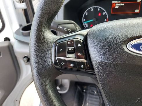 Used 2023 Ford Transit 350 XLT image 27