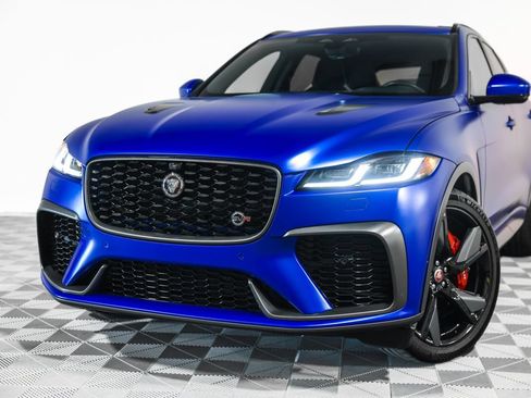 Used 2021 Jaguar F-PACE SVR AWD/4WD image 10