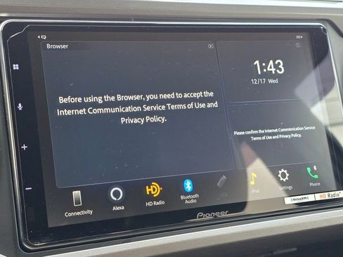 Used 2019 Toyota Tacoma Limited image 27