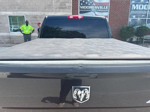 Used 2016 RAM 1500 Express AWD/4WD image 4