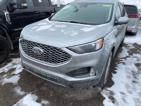 Certified 2023 Ford Edge SEL w/ Convenience Package image 4