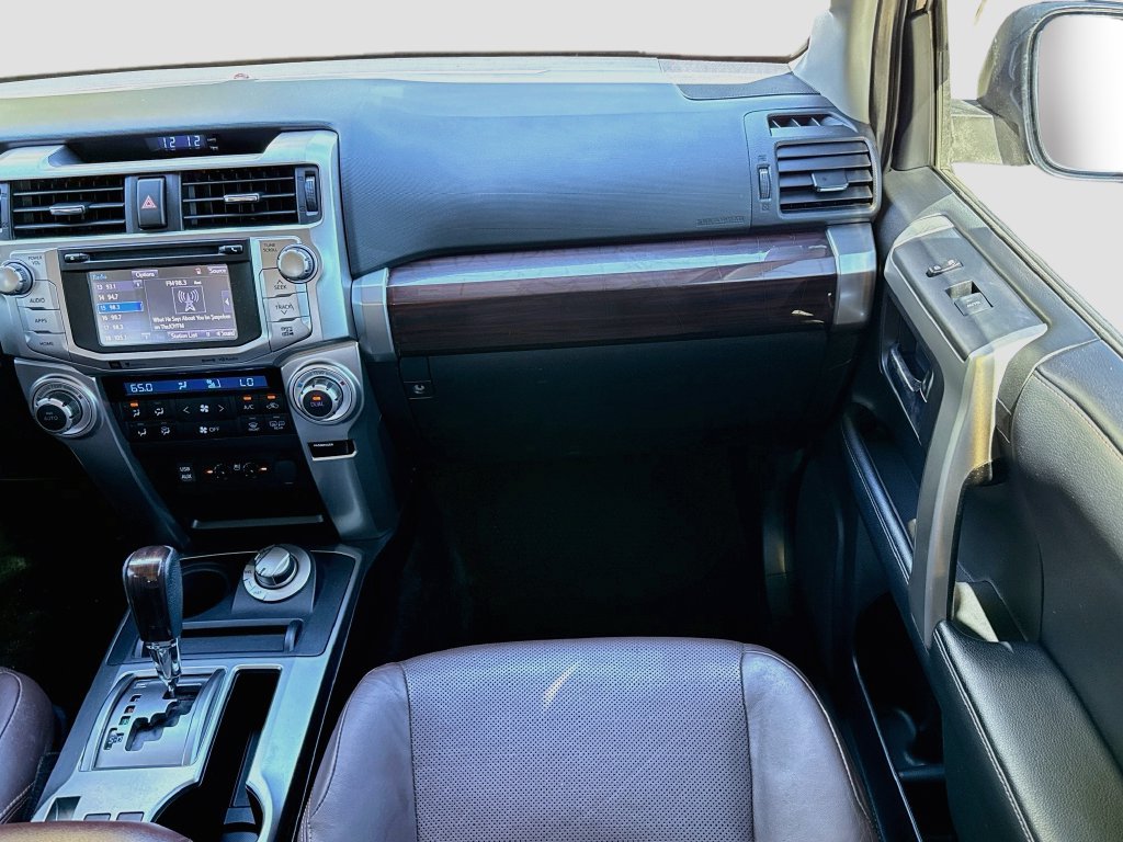 Used 2018 Toyota 4Runner Limited AWD/4WD image 18
