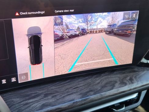 Used 2025 Audi Q5 2.0T Premium w/ Premium Plus image 17