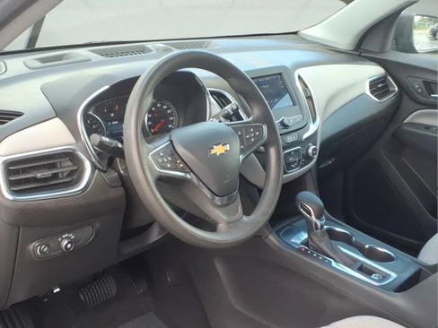 Certified 2024 Chevrolet Equinox LS w/ LS Convenience Package FWD image 7