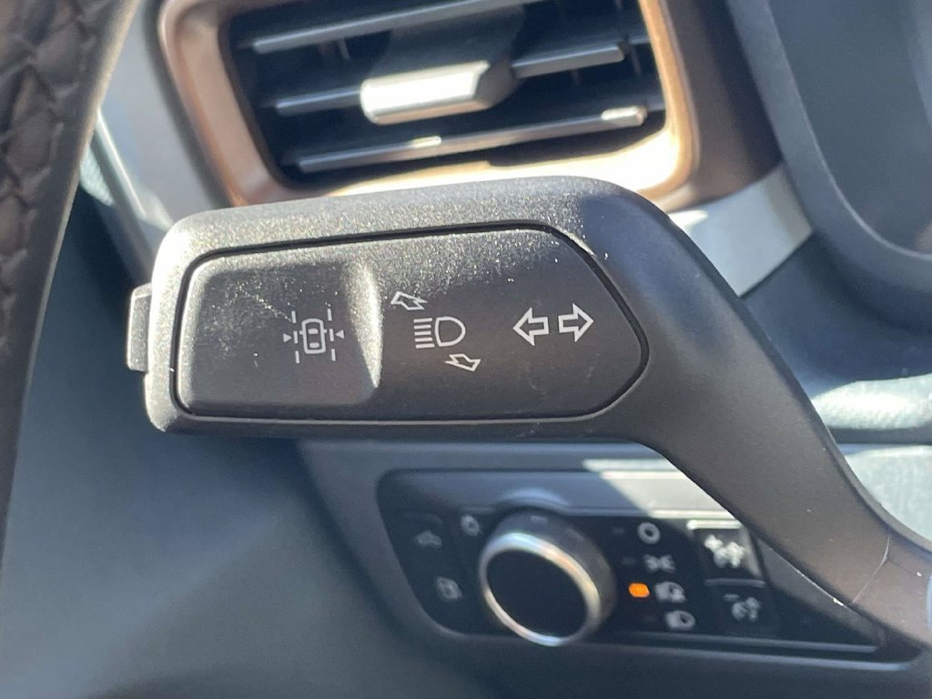 Used 2024 Ford Maverick Lariat FWD image 22