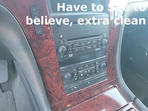 Used 2007 Cadillac Escalade AWD w/ Information Package image 29