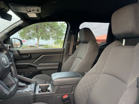 Used 2024 Toyota Tacoma SR5 image 10