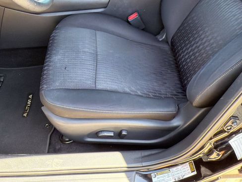 Used 2017 Nissan Altima 2.5 S w/ Power Driver Seat Package FWD image 14