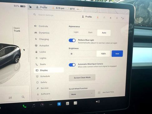 Used 2023 Tesla Model Y Long Range image 39