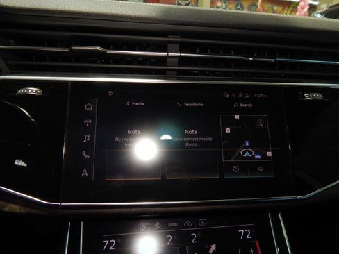 Used 2023 Audi Q8 Premium Plus image 27