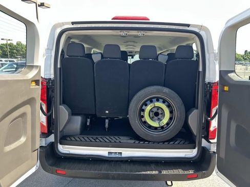 Used 2022 Ford Transit 350 XLT RWD image 16