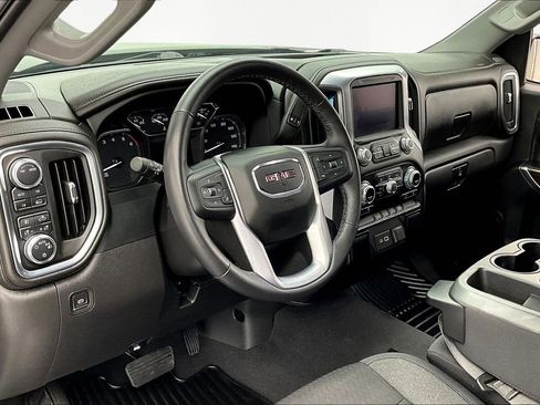Used 2022 GMC Sierra 1500 Elevation image 14