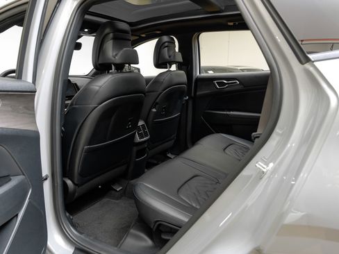 Used 2023 Kia Sportage X-Line w/ X-Line Premium Package image 39