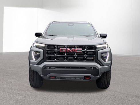 New 2026 GMC Canyon AT4 AWD/4WD image 2