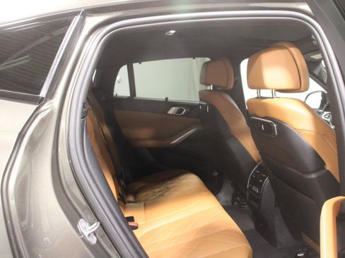 Used 2024 BMW X6 xDrive40i w/ Premium Package AWD/4WD image 10