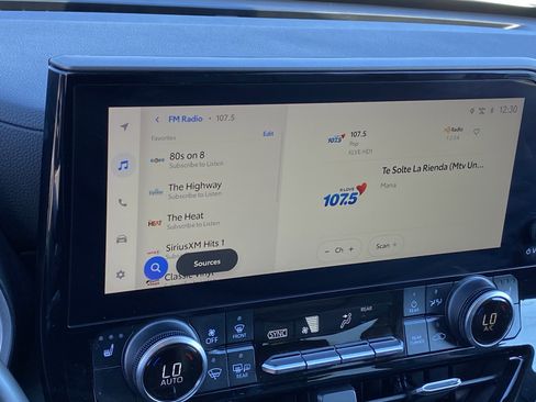 Used 2023 Toyota Highlander XLE image 20