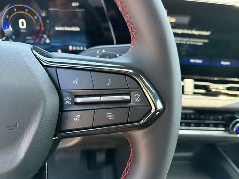 New 2026 Chevrolet Equinox RS AWD/4WD image 24