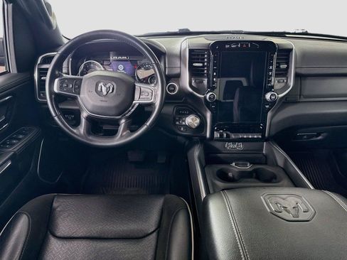 Used 2023 RAM 1500 Laramie AWD/4WD image 2
