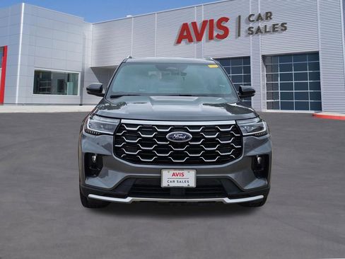 Used 2025 Ford Explorer Platinum w/ LUX Leather Package AWD/4WD image 14