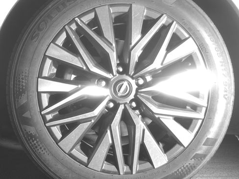 Used 2025 Nissan Altima 2.5 SV image 12