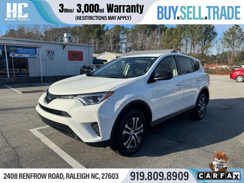 Used 2018 Toyota RAV4 LE w/ All Weather Liner Package image 1