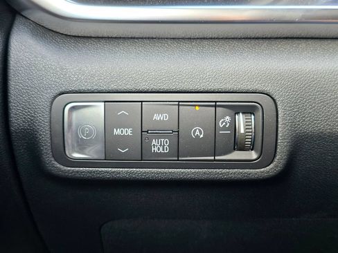 New 2026 GMC Terrain Elevation w/ Elevation Premium Package AWD/4WD image 16