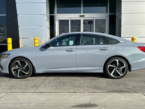 Used 2022 Honda Accord Sport image 7