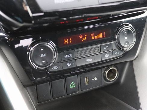 Used 2023 Mitsubishi Eclipse Cross ES image 12