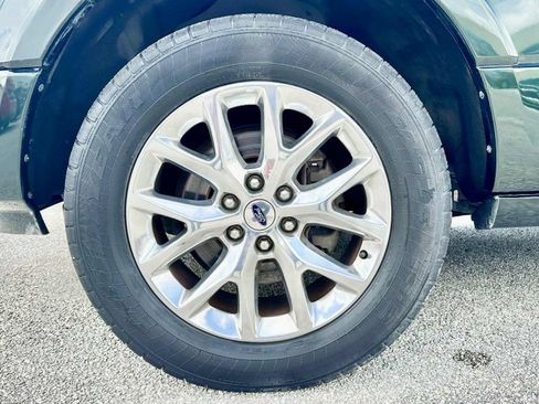 Used 2016 Ford Expedition Limited image 19