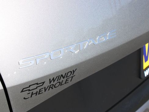 Used 2024 Kia Sportage LX FWD image 23