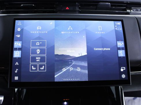 Used 2024 Land Rover Range Rover Sport SE image 29