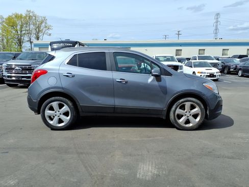 Used 2015 Buick Encore FWD image 4