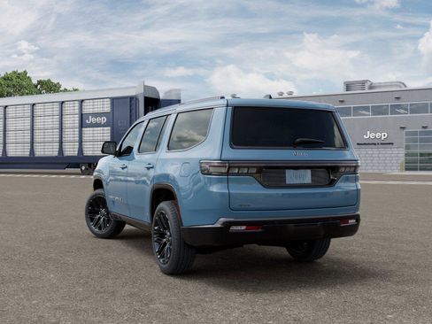 New 2026 Jeep Grand Wagoneer Limited AWD/4WD image 3