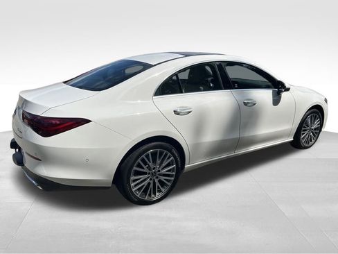 Certified 2025 Mercedes-Benz CLA 250 4MATIC image 5
