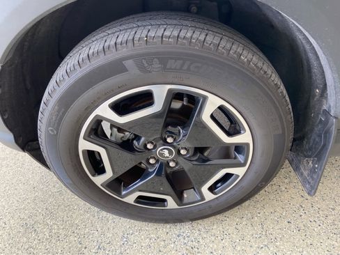 Used 2023 Ford Bronco Sport Outer Banks w/ Tech Package image 12