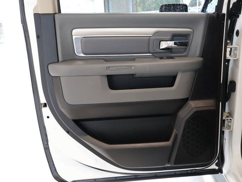 Used 2018 RAM 1500 Outdoorsman AWD/4WD image 20