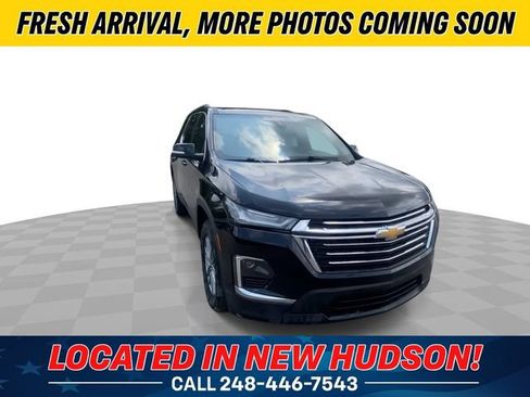 Used 2023 Chevrolet Traverse LT FWD image 4