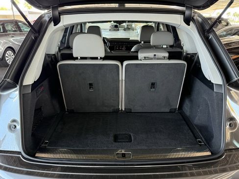 Used 2021 Audi Q7 3.0T Prestige w/ Prestige Package image 20