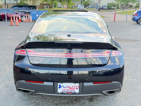 Used 2020 Lincoln MKZ Reserve w/ Monochromatic Package AWD/4WD image 5