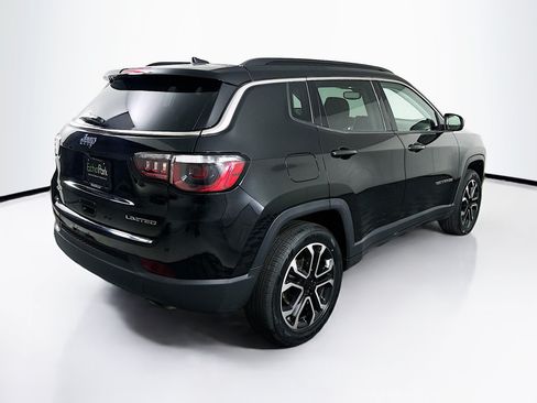 Used 2022 Jeep Compass Limited AWD/4WD image 9